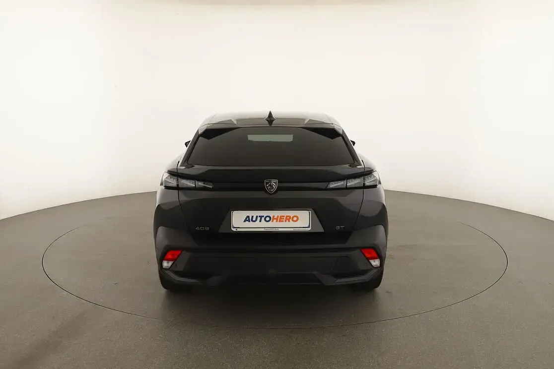 Usata Peugeot 408 GT 131 CV (96 kW) 2023 Grigio SUV