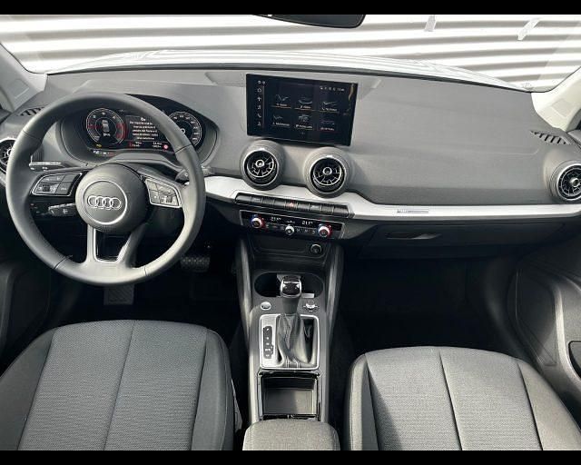Nuova Audi Q2 S-Line 150 CV (110 kW) 2025 Grigio SUV
