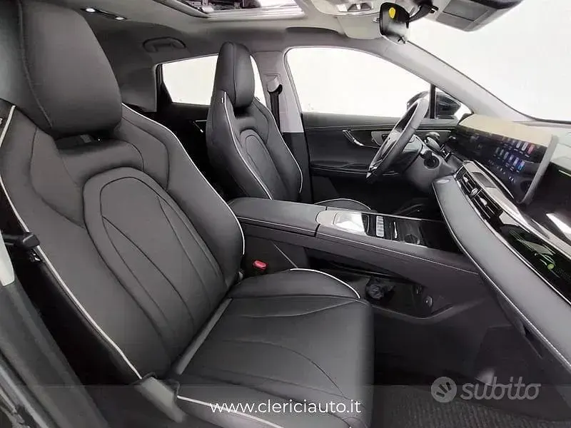 Usata Omoda 5 147 CV (108 kW) 2024 Nero SUV