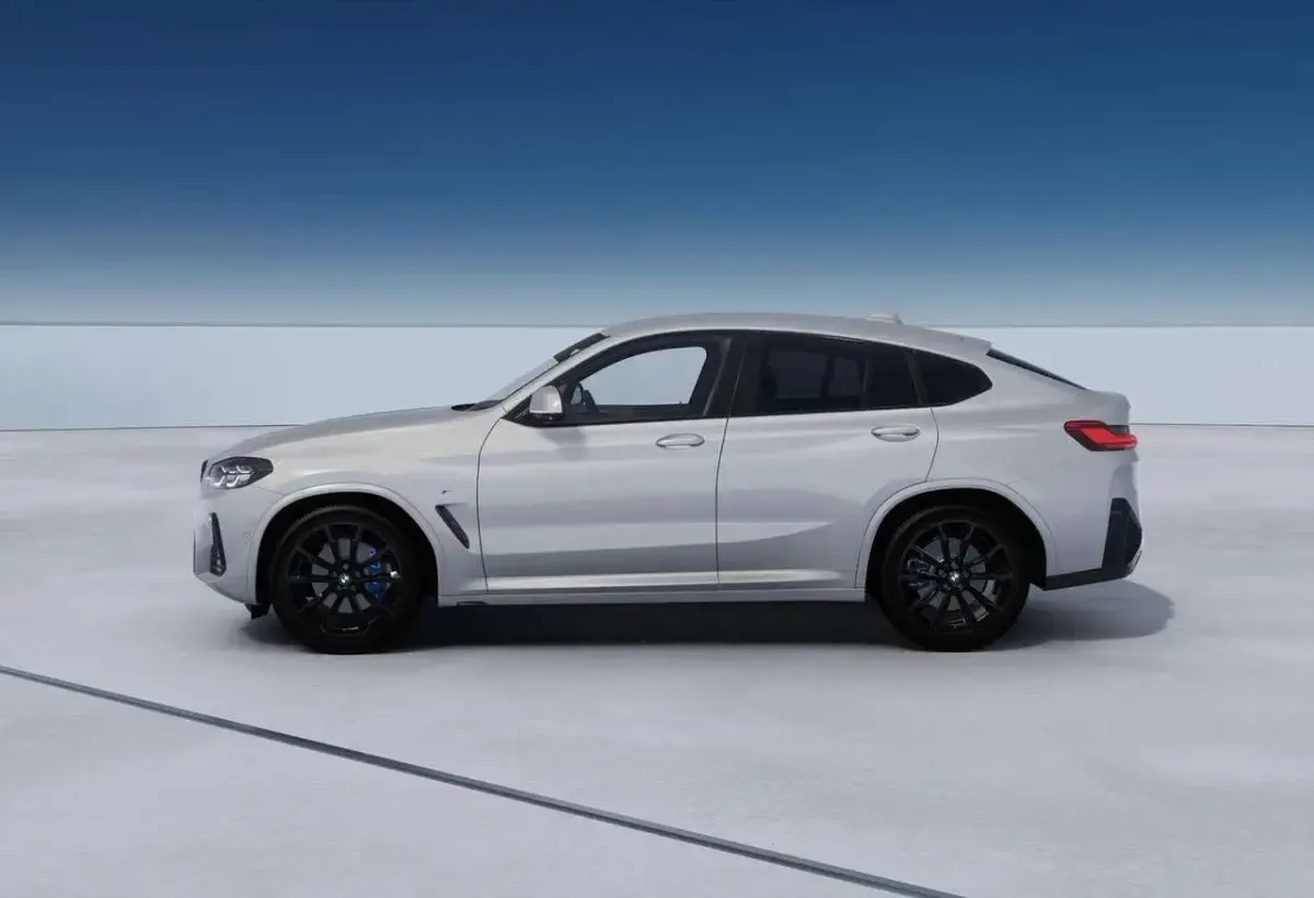 Usata BMW X4 M Sport 190 CV (139 kW) 2025 Brooklyn grey SUV