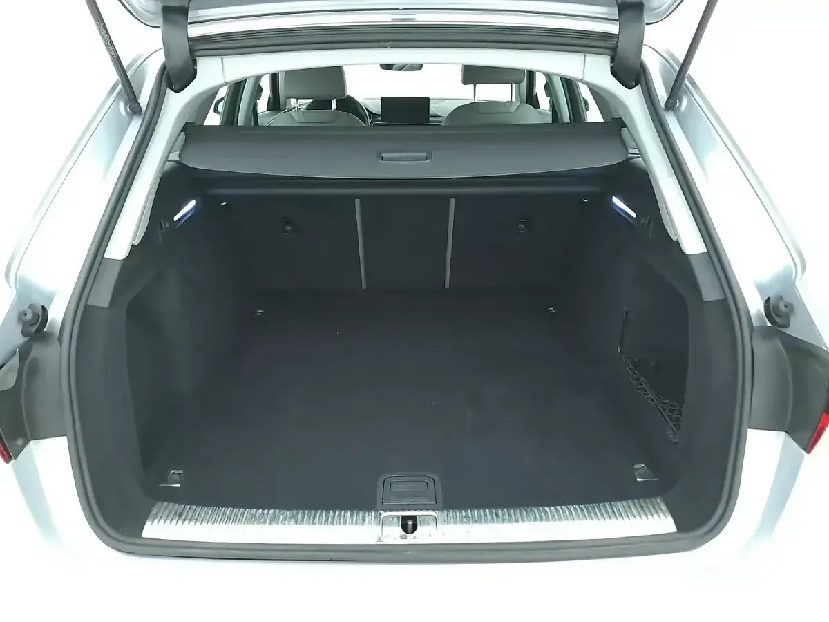 Usata Audi A4 Business 163 CV (119 kW) 2021 Argentoargento Station wagon