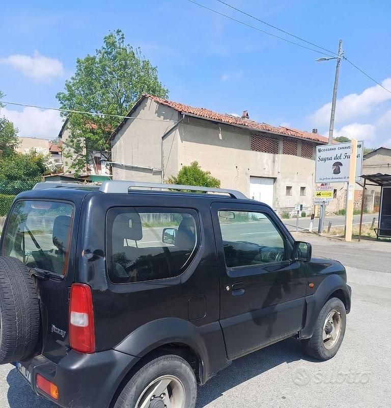 Usata Suzuki Jimny 2004 Nero SUV