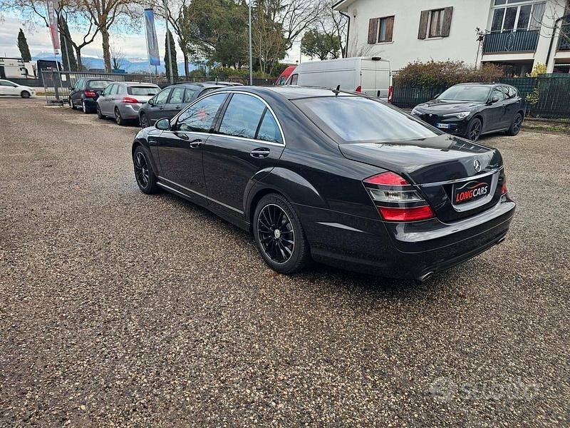 Usata Mercedes S500 Avantgarde 387 CV (284 kW) 2008 Nero Berlina