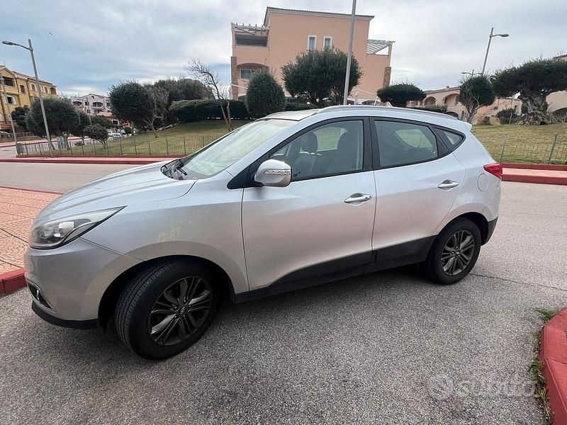 Usata Hyundai ix35 115 CV (84 kW) 2013 Grigio SUV