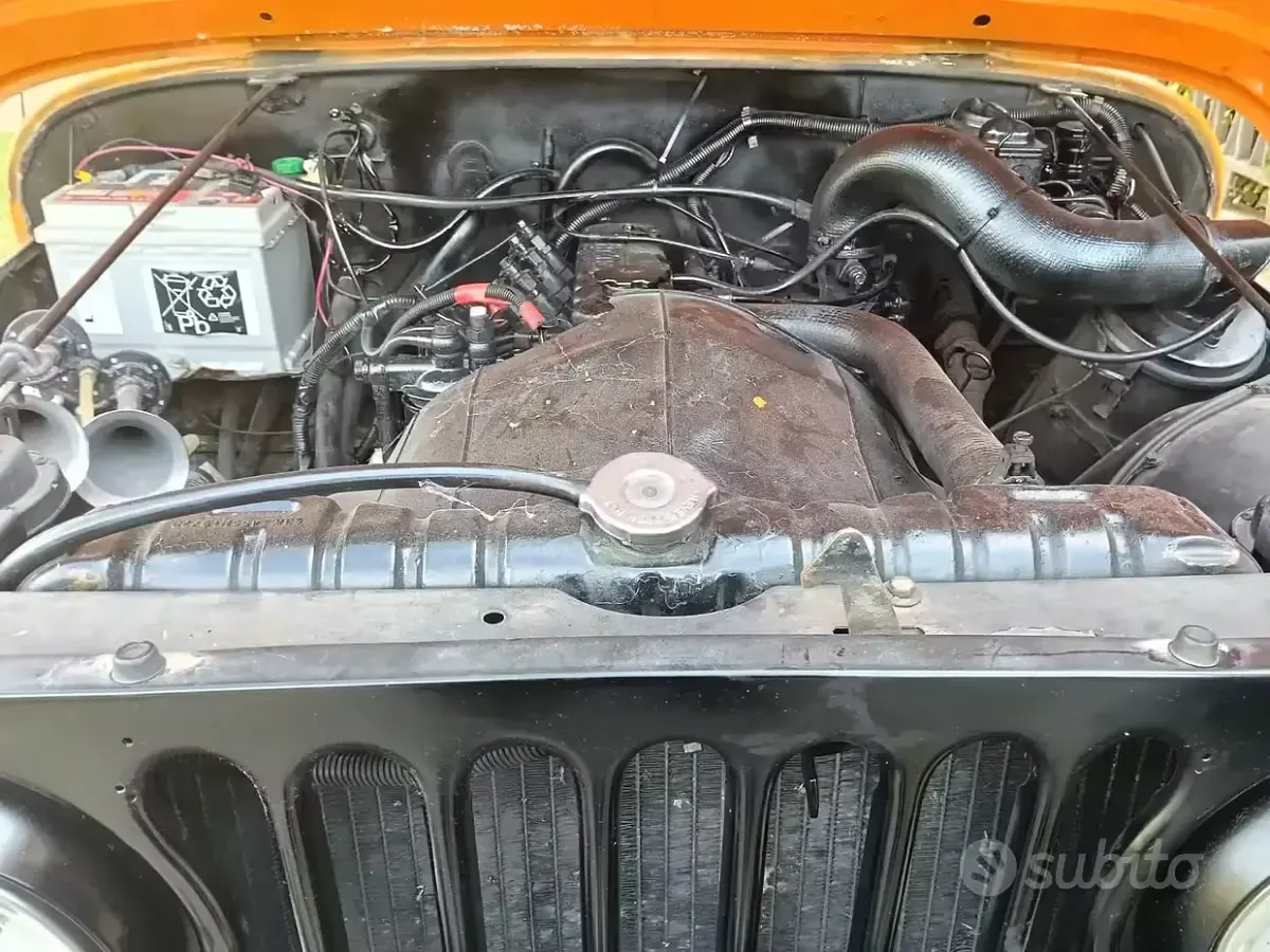 Usata Jeep CJ 1980 Arancione SUV