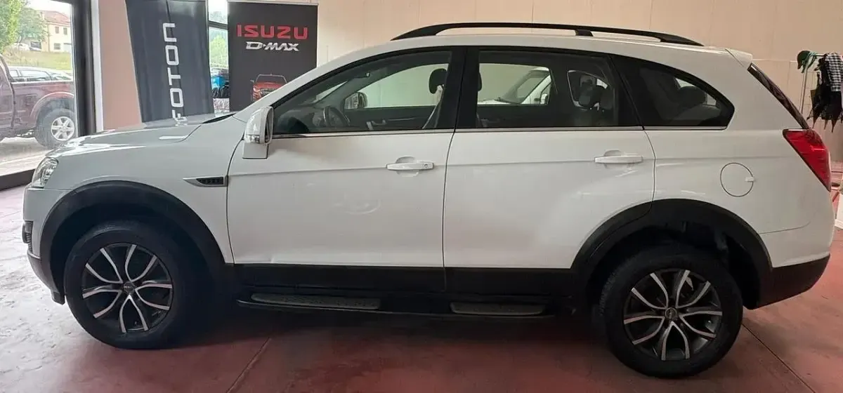 Usata Chevrolet Captiva 167 CV (122 kW) 2011 Bianco SUV