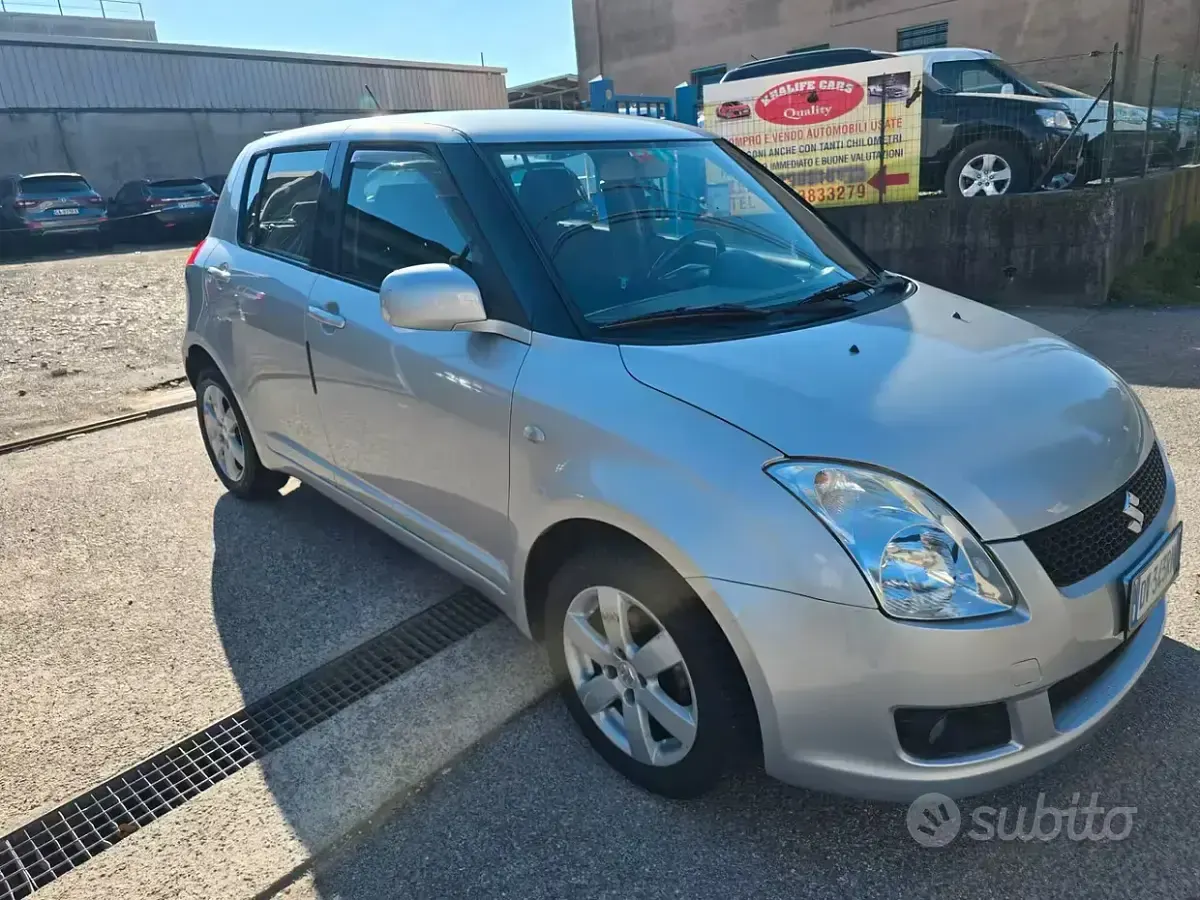 Usata Suzuki Swift GL 92 CV (67 kW) 2009 Grigio Utilitaria