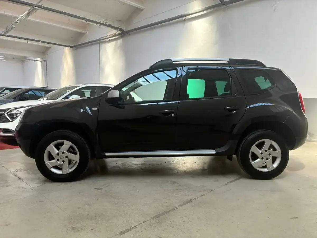 Usata Dacia Duster Lauréate 107 CV (78 kW) 2011 Other SUV