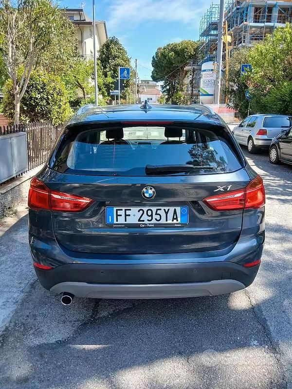 Usata BMW X1 116 CV (85 kW) 2016 Blu SUV