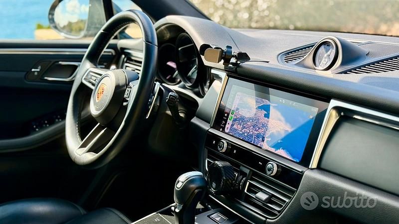 Usata Porsche Macan 268 CV (197 kW) 2022 Grigio SUV