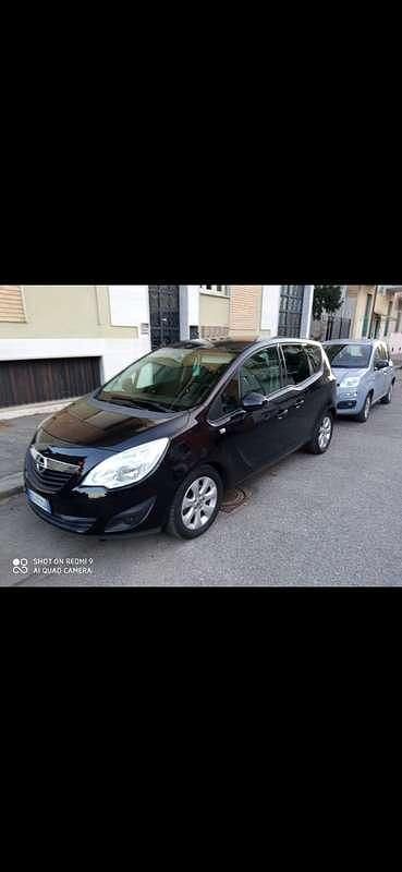 Usata Opel Meriva Cosmo 75 CV (55 kW) 2010 Monovolume