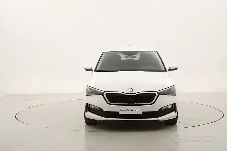 Usata Skoda Scala Style 116 CV (85 kW) 2020 Bianco Utilitaria