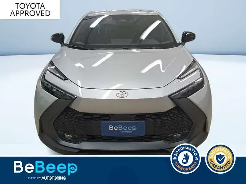 Usata Toyota C-HR Trend 152 CV (111 kW) 2024 Argento metallizzato SUV