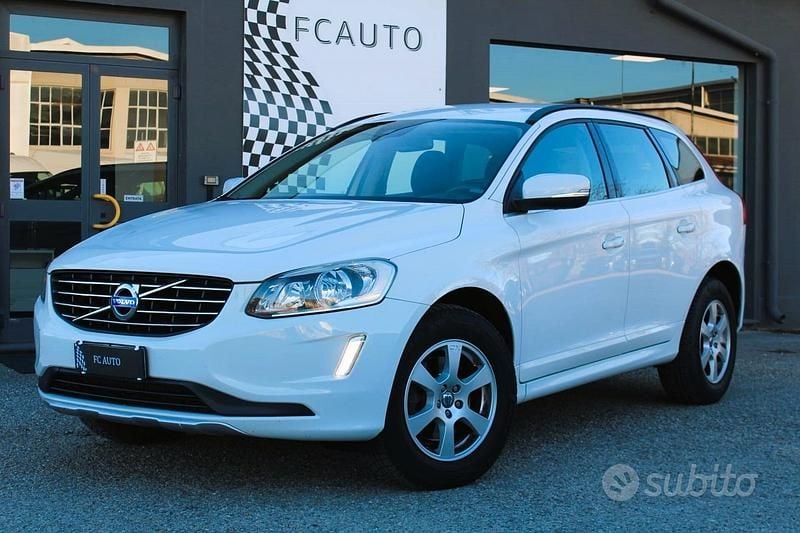 Usata Volvo XC60 Business Edition 163 CV (119 kW) 2013 Bianco SUV