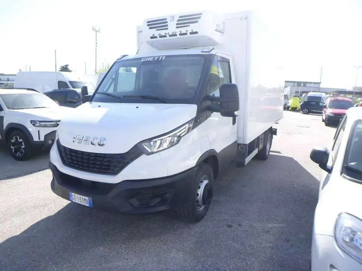 Usata Iveco Daily 179 CV (131 kW) 2021 Bianco