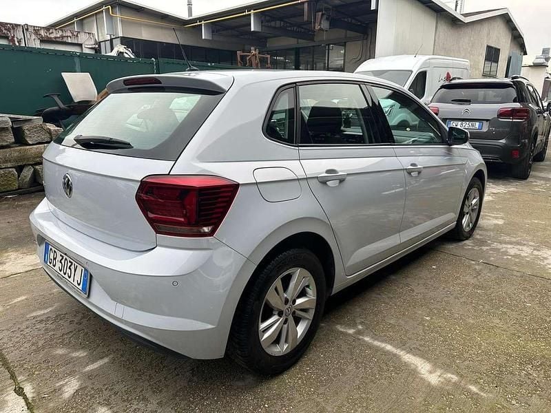 Usata VW Polo Highline 95 CV (69 kW) 2020 Argento mett Utilitaria
