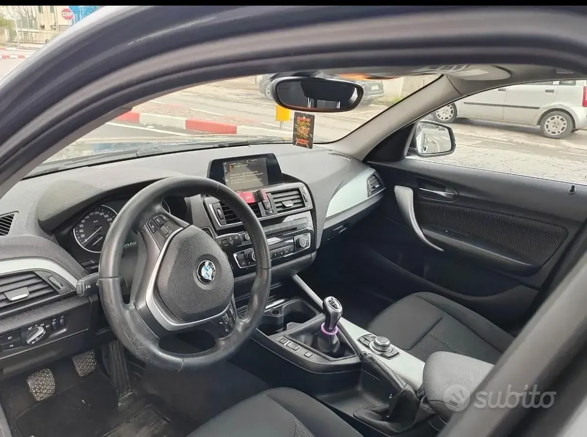 Usata BMW 118 Efficient Dynamics 122 CV (89 kW) 2016 Utilitaria