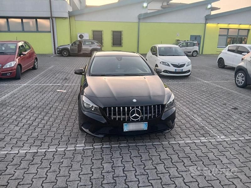 Usata Mercedes CLA200 2016 Nero Coupé