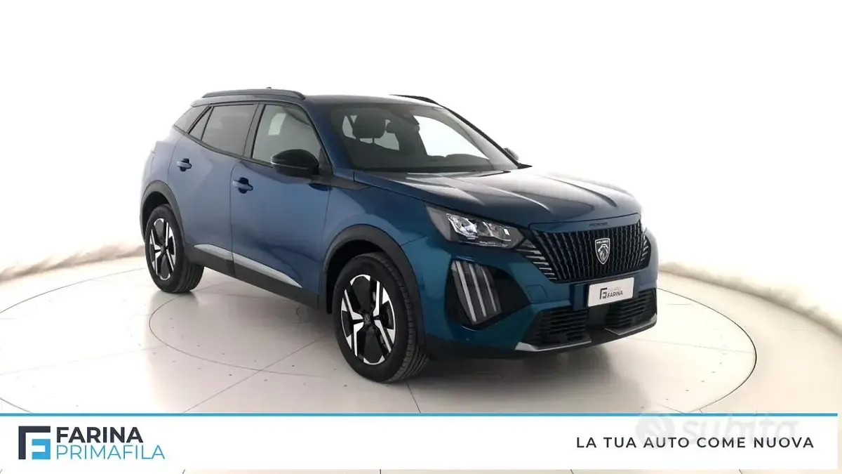 Usata Peugeot 2008 Allure 101 CV (74 kW) 2025 Blu SUV
