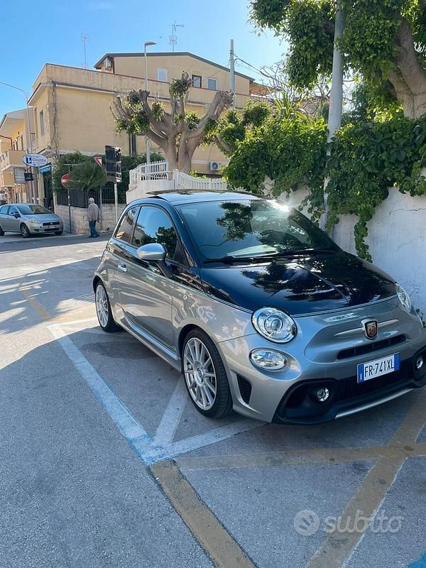 Usata Abarth 695 180 CV (132 kW) 2018 Utilitaria
