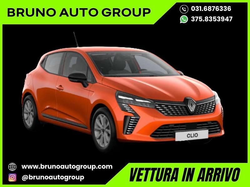 Nuova Renault Clio V SE 67 CV (49 kW) 2025 Orange valencia Berlina