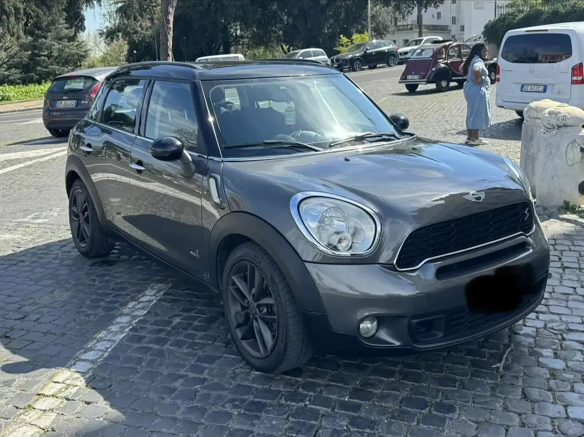 Usata Mini Cooper SD Countryman 143 CV (105 kW) 2012 Grigio SUV