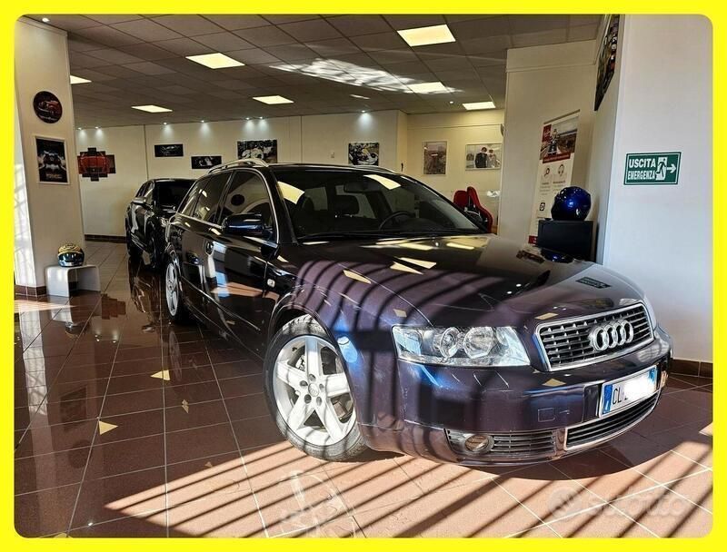 Blu/azzurro Usata 2004 Audi A4 Station wagon | 4500 € (Molto cara) - Immagine 1/2