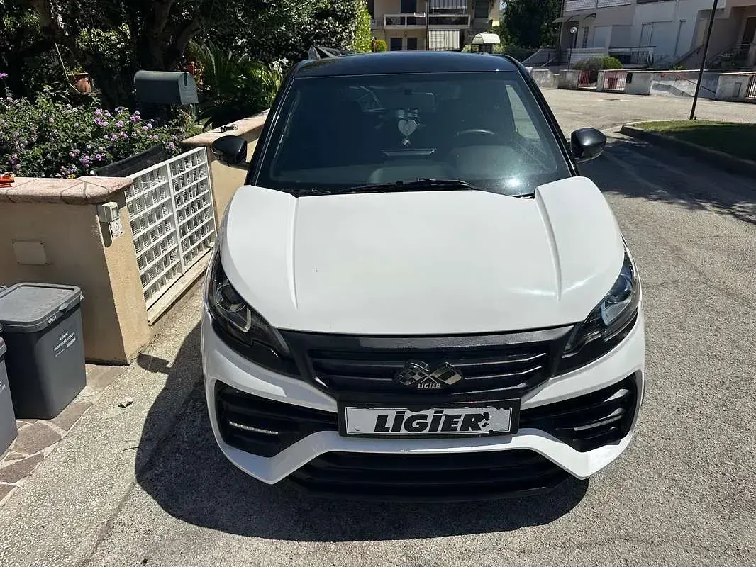 Usata Ligier JS50 2024 Bianco Utilitaria