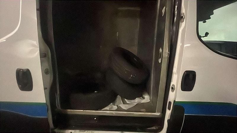 Usata Iveco Daily 140 CV (102 kW) 2017 Bianco Furgone