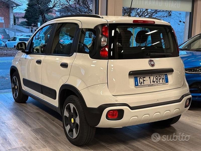 Usata Fiat Panda Cross Cross 70 CV (51 kW) 2021 Bianco Utilitaria
