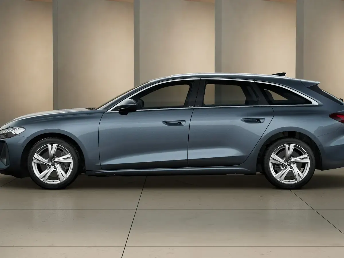 Nuova Audi A5 Advanced Plus 204 CV (150 kW) 2026 Blu orizzonte metallizzato Station wagon