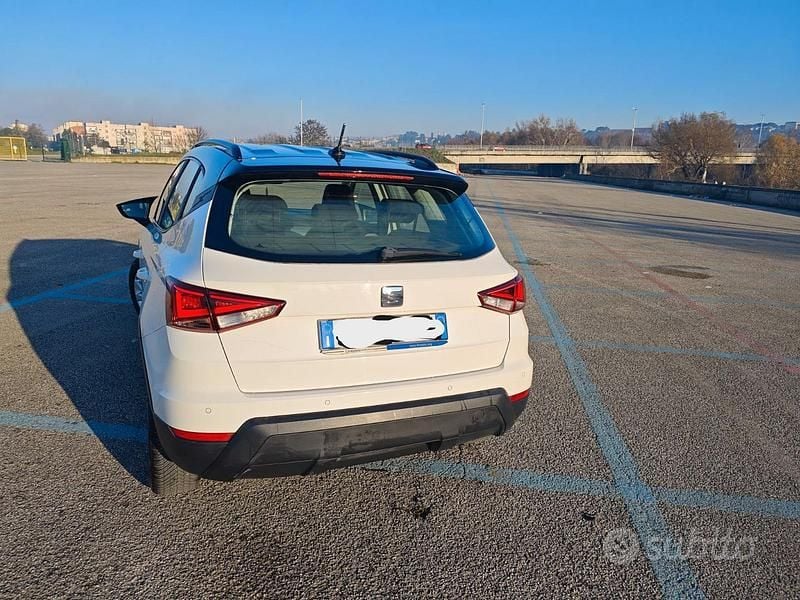 Usata Seat Arona Style 95 CV (69 kW) 2019 Bianco SUV