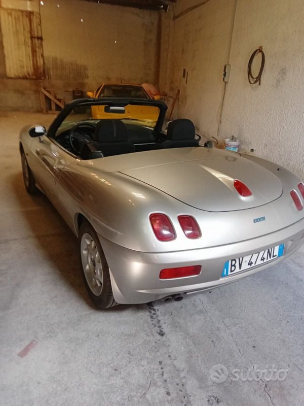 Usata Fiat Barchetta 131 CV (96 kW) 2002 Grigio Cabrio
