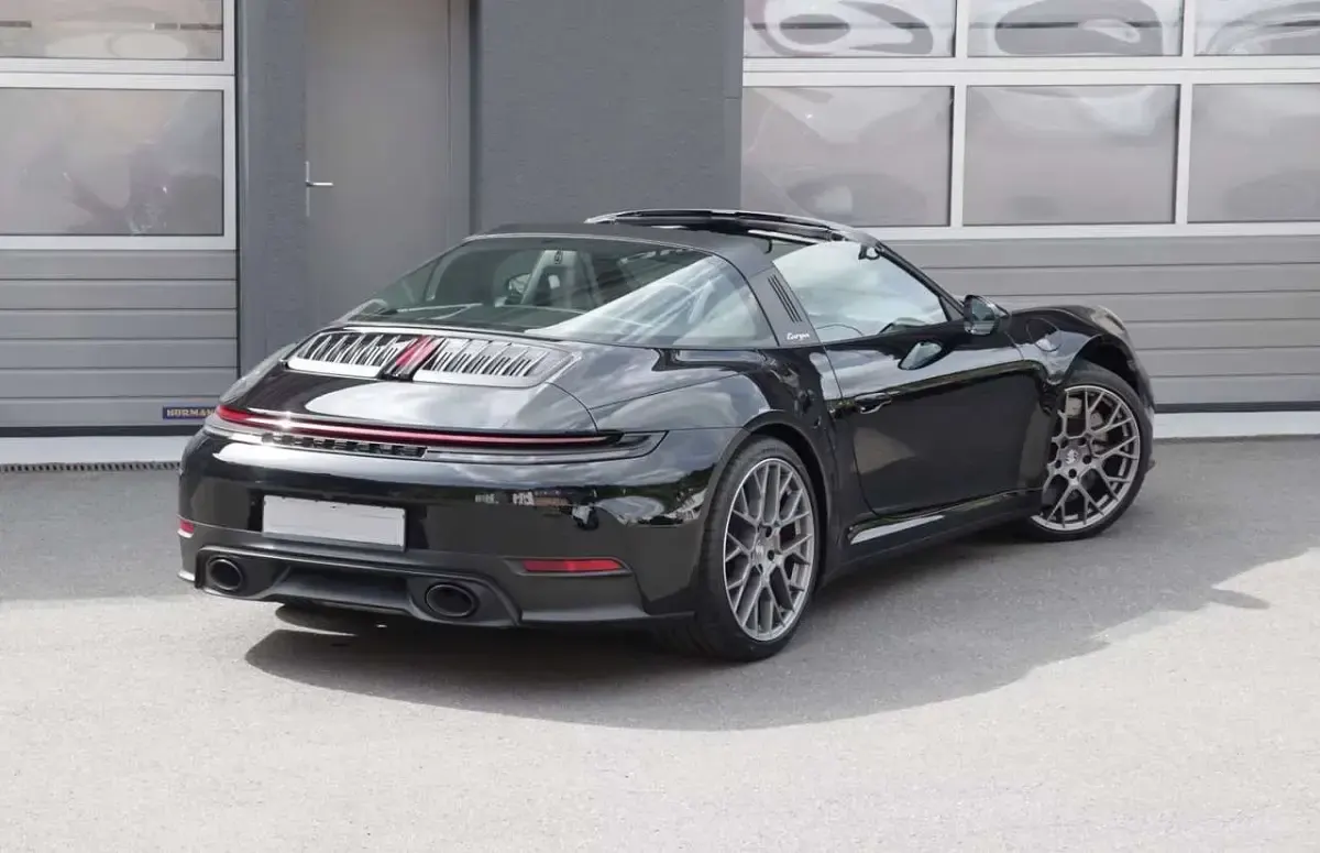 Usata Porsche 911 480 CV (353 kW) 2026 Nero Cabrio