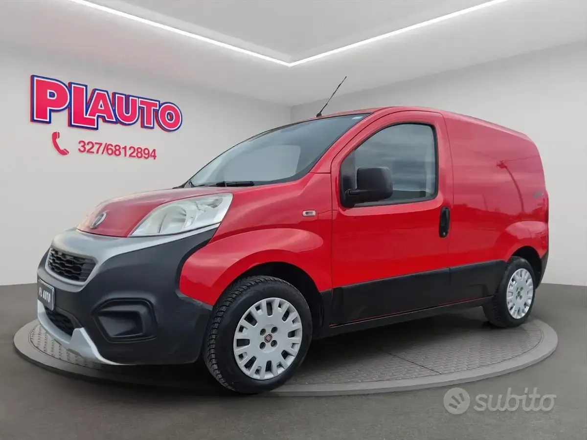 Usata Fiat Fiorino 80 CV (58 kW) 2016 Rosso Monovolume