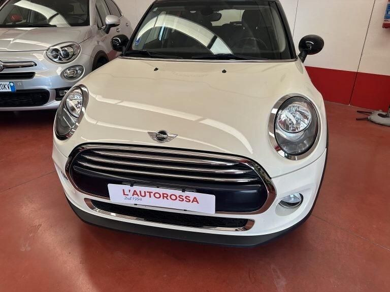 Usata Mini Cooper D Business 116 CV (85 kW) 2015 Bianco Utilitaria