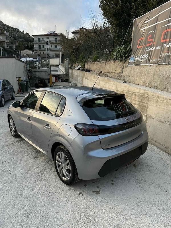 Usata Peugeot 208 Allure 102 CV (75 kW) 2020 Grigio Utilitaria