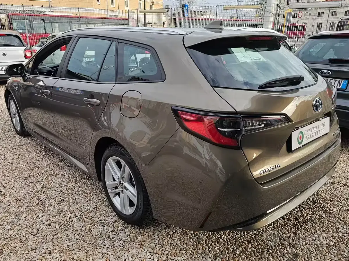 Usata Toyota Corolla Business Edition 98 CV (72 kW) 2020 Grigio Station wagon