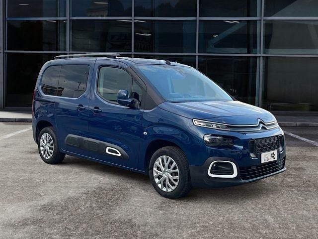 Usata Citroën Berlingo Shine 102 CV (75 kW) 2019 Blu Monovolume