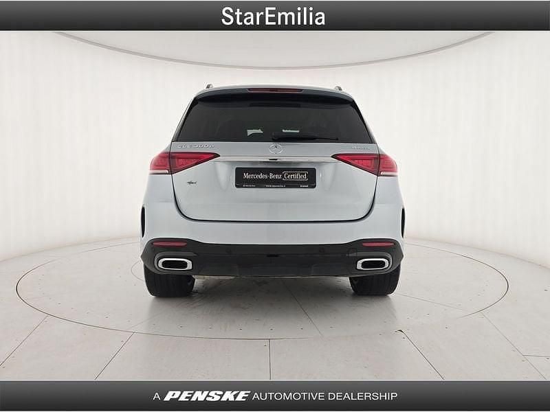 Usado Mercedes GLE300 Premium 272 CV (200 kW) 2023 Plateado SUV