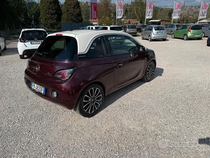 Usata Opel Adam Slam 70 CV (51 kW) 2013 Rosso Utilitaria