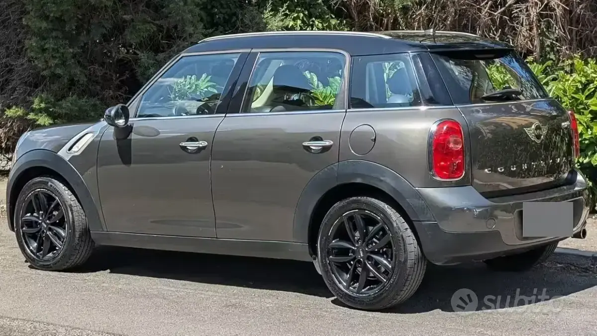 Usata Mini Countryman 111 CV (81 kW) 2014 Grigio SUV