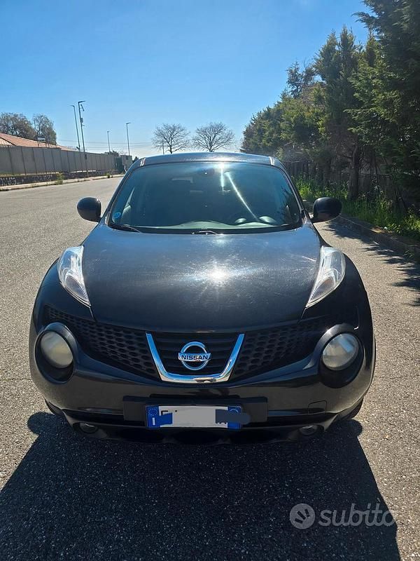 Usata Nissan Juke Tekna 117 CV (86 kW) 2011 Nero SUV