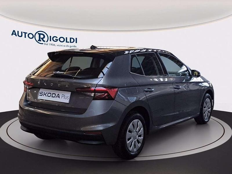 Usata Skoda Fabia Style 95 CV (69 kW) 2023 Grigio graphite metallizzato n Utilitaria
