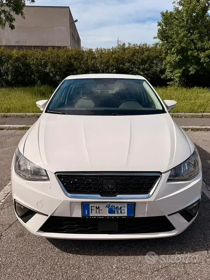 Usata Seat Ibiza 75 CV (55 kW) 2018 Bianco Utilitaria