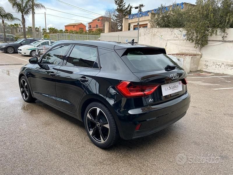 Usata Audi A1 Admired 95 CV (69 kW) 2021 Nero SUV