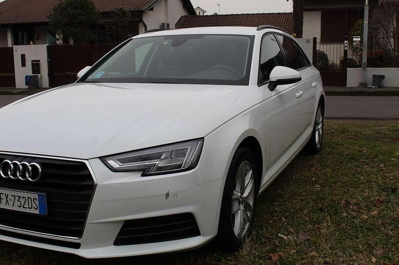 Usata Audi A4 Business 122 CV (89 kW) 2019 Station wagon
