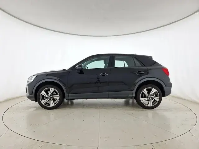 Usata Audi Q2 Advanced Plus 190 CV (139 kW) 2022 Nero brillante SUV