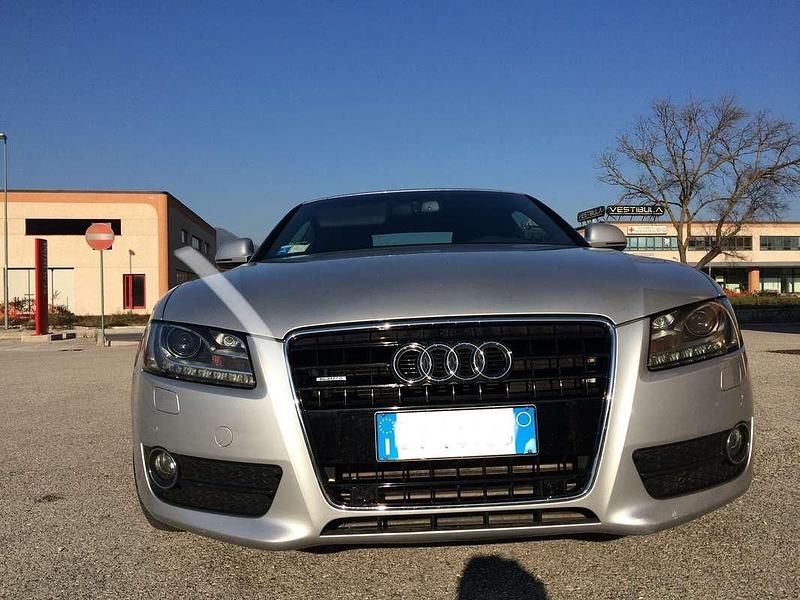 Usata Audi A5 Ambiente 239 CV (175 kW) 2009 Coupé