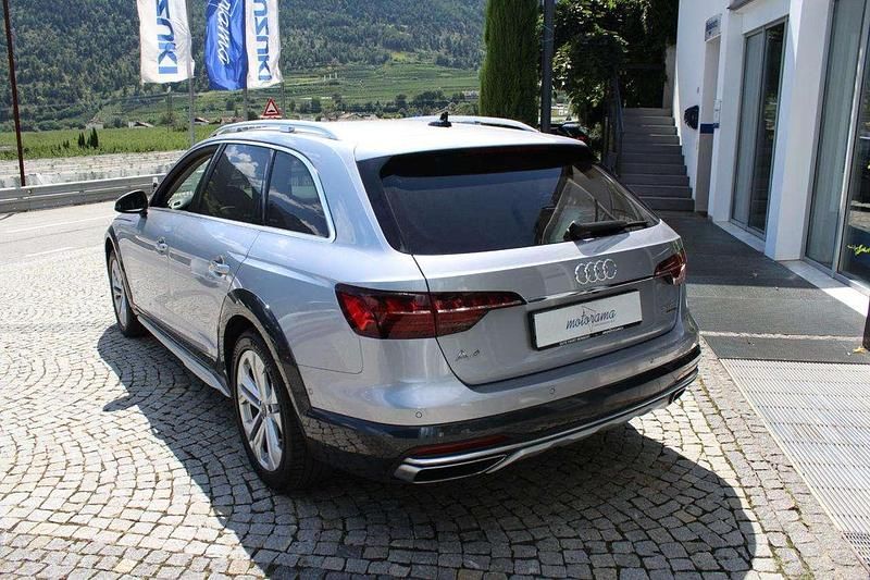 Usata Audi A4 Allroad 204 CV (150 kW) 2022 Argento Station wagon